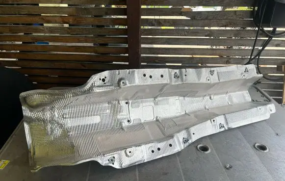 Seat Arona Exhaust heat shield 2Q0825671D