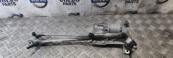 Front wiper linkage