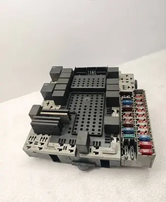 Volvo XC90 Fuse box set 08679899 02W465