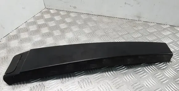 Volkswagen Touareg I Other sill/pillar trim element