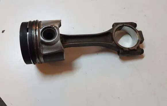 Volkswagen Golf VII Piston with connecting rod VWSL2AA 4700803