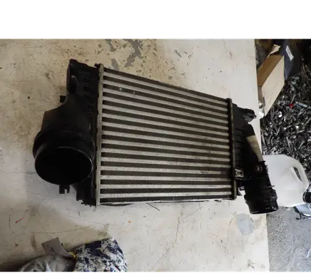 Renault Talisman Intercooler radiator 144963358R 183219