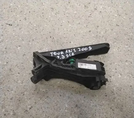 Volkswagen Touran I Accelerator throttle pedal 1T1723503H 6PV00868901 LC20605