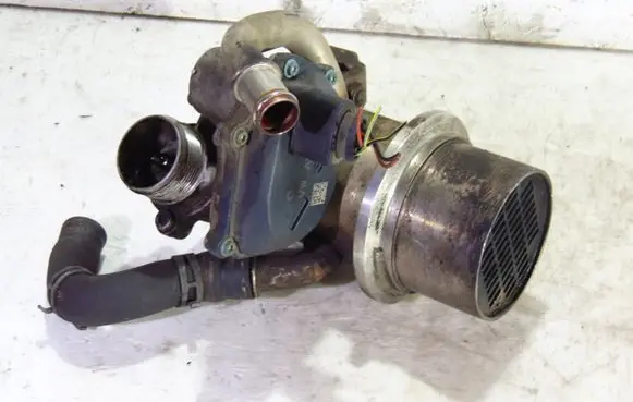 Skoda Octavia Mk3 (5E) EGR valve 04L131501C