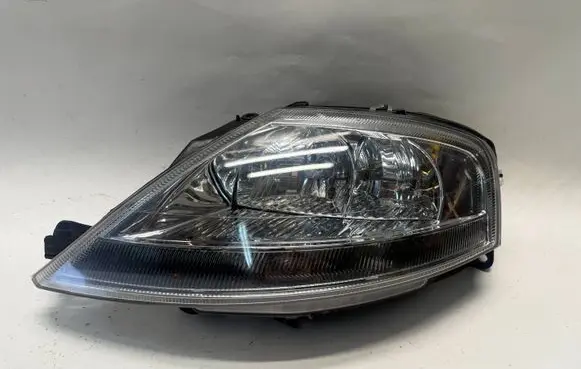 Citroen C3 Headlight/headlamp 9680157580