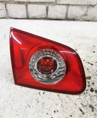 Volkswagen PASSAT B6 Tailgate rear/tail lights 3C9945093