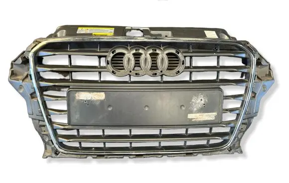 Audi A3 S3 8V Front bumper upper radiator grill 8V3853037