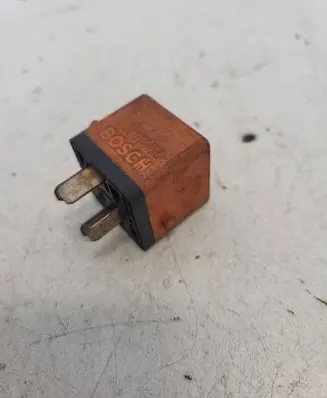 BMW 5 E39 Other relay 0332014456