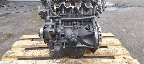 Mitsubishi Colt Engine