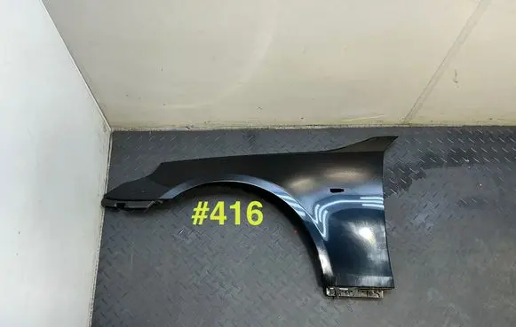 BMW 5 E60 E61 Fender