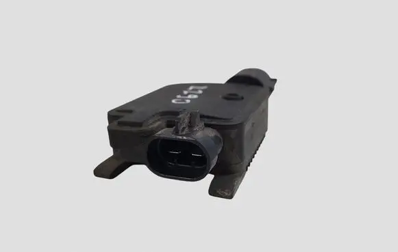 Volvo V40 Coolant fan relay 940009301 560002974014