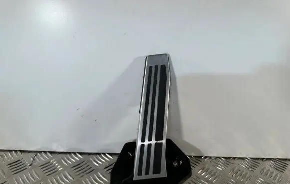 Lexus UX Accelerator throttle pedal