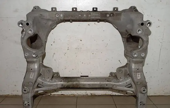 Mercedes-Benz E W213 Front subframe 2056208801 A2056210200 A2056210100