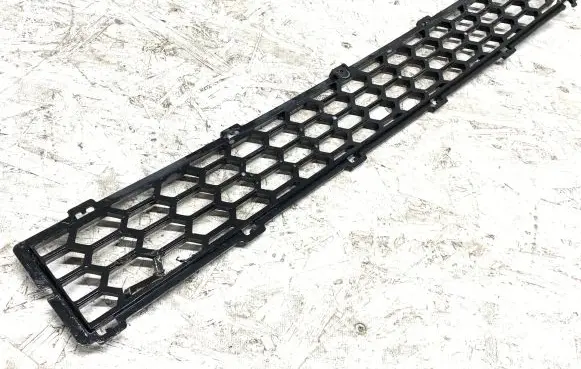Chevrolet Captiva Front grill 96623441