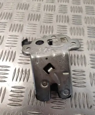 Audi A7 S7 4G Tailgate/trunk/boot lock/catch/latch 8K9827505A