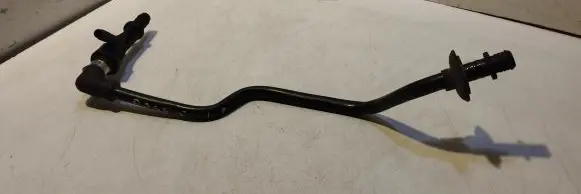 Volkswagen PASSAT B5 Vacuum line/pipe/hose 058133753B