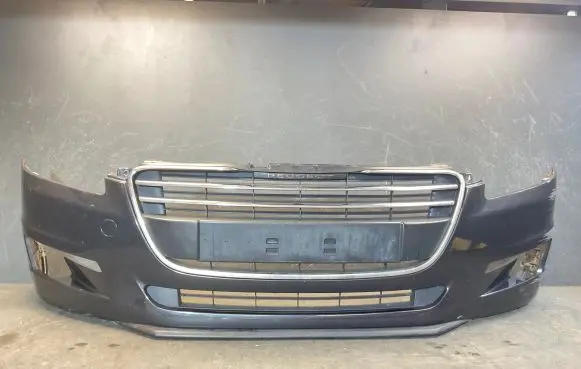 Peugeot 508 Front bumper 9686572177 9686571877
