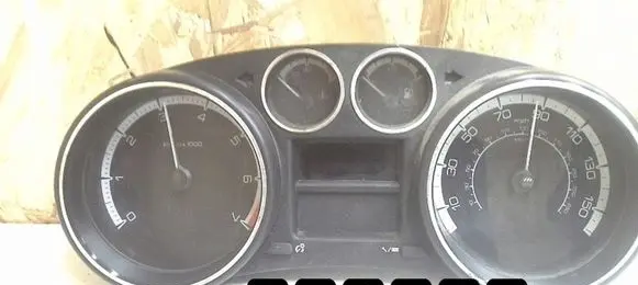 Peugeot 308 Speedometer (instrument cluster)