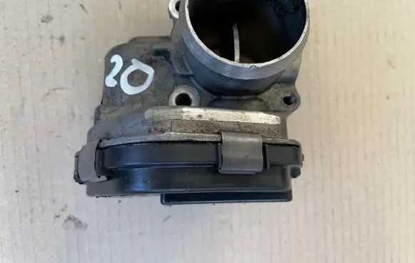 Citroen DS5 Throttle valve 9673534480 28275019