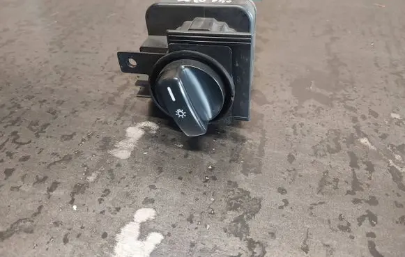 Mercedes-Benz A W169 Light switch 1695452204 3222.0202
