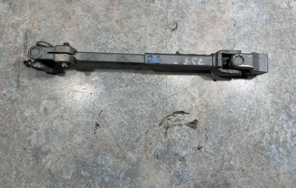 BMW M4 F82 F83 Steering column universal joint 2284712 32302284712