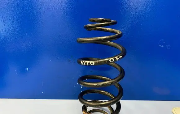 Mercedes-Benz Vito Viano W639 Rear coil spring