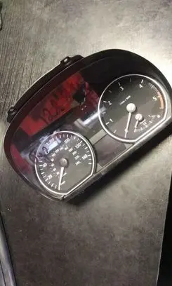 BMW 1 E81 E87 Speedometer (instrument cluster) 6947136