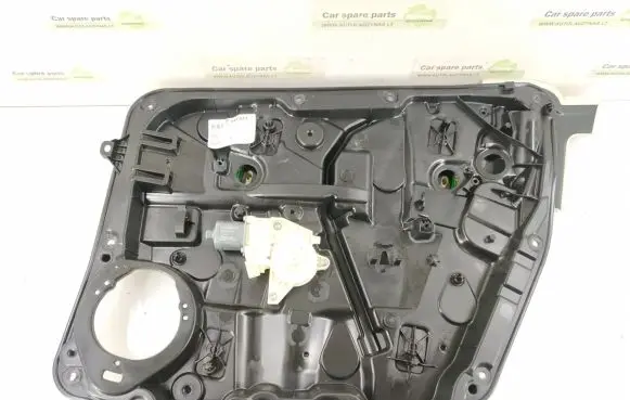 Mercedes-Benz B W246 W242 Front door electric window regulator 2469065200 A2469065200