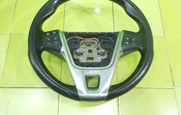 Volvo V60 Steering wheel 17AB149