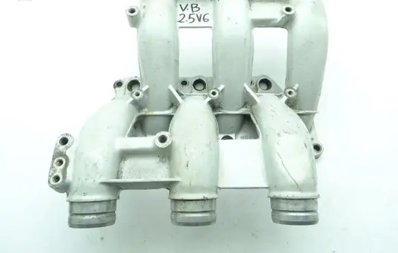 Opel Vectra B Intake manifold 90499578
