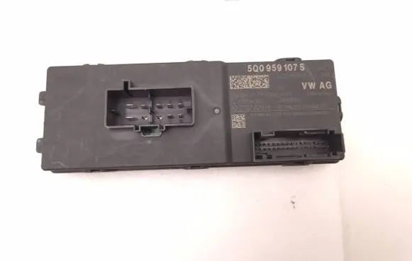 Skoda Kodiaq Tailgate/trunk control unit/module 5Q0959107S 5Q0959107J