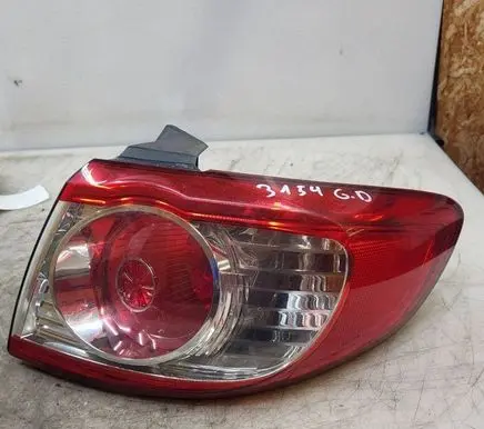 Hyundai Santa Fe Rear/tail lights 924022B5 9240223520