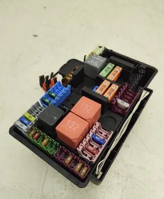 Mercedes-Benz C W205 Fuse module A2055846807