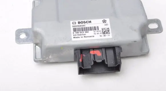 Maserati Ghibli Voltage converter/converter module 56029583AC