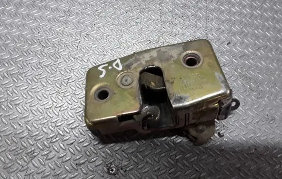 Volkswagen Transporter - Caravelle T4 Sliding door lock 701843604A