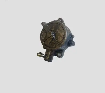 Opel Zafira B Vacuum pump 14650AD200 X2T55671