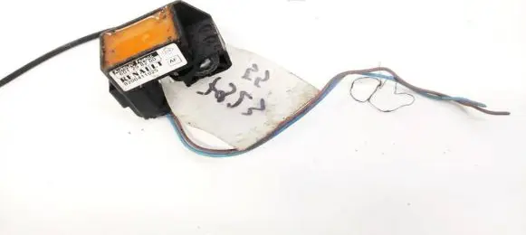 Renault Scenic II - Grand scenic II Airbag deployment crash/impact sensor 8200411025 601298200