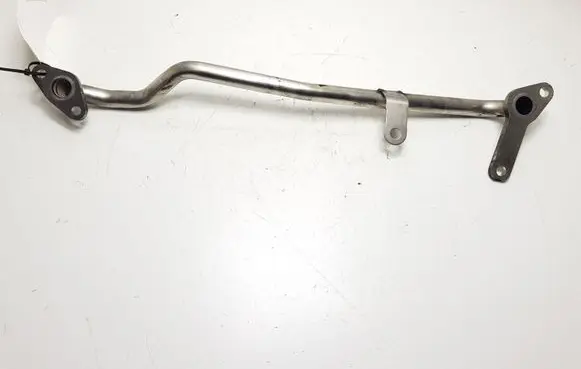 Mazda CX-5 Engine coolant pipe/hose