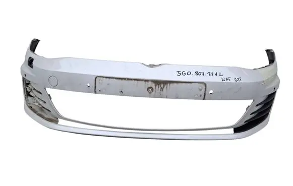 Volkswagen Golf VII Front bumper 5G0807221L