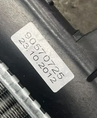Opel Astra G Coolant radiator 90570725