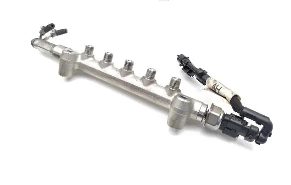 Opel Astra J Fuel main line pipe 55570022 55571602