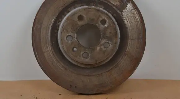 Volkswagen Golf V Front brake disc