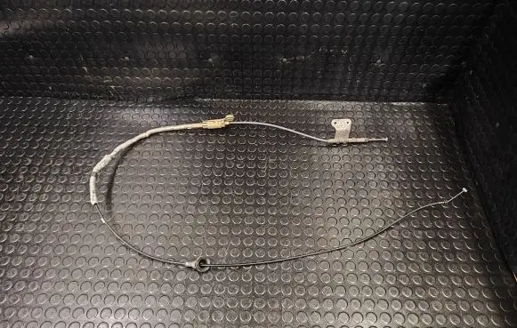 Audi A8 S8 D4 4H Gear shift cable linkage 4h2713035