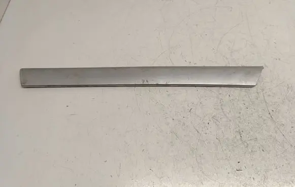 BMW 3 E46 Other front door trim element 8200725