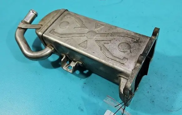 EGR valve cooler
