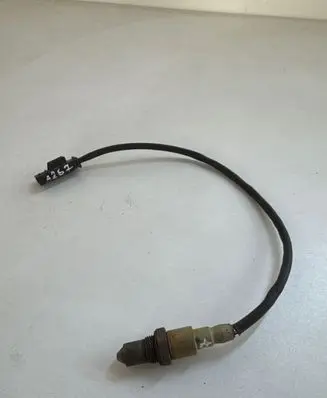 BMW 5 G30 G31 Lambda probe sensor 8593852 0281004651