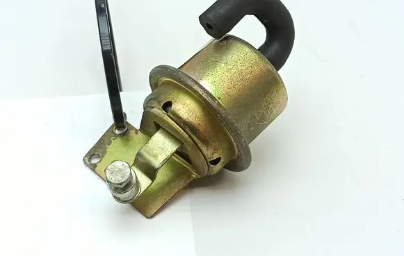 Jaguar XJS Coolant heater control valve 03007480