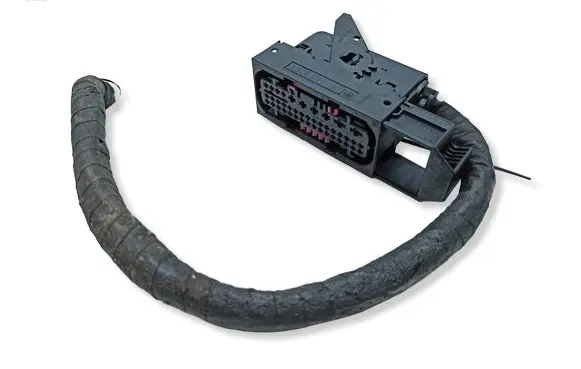Mercedes-Benz Vito Viano W639 ABS module connector plug 1928403931 192840 1928404082