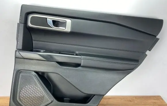Ford Explorer VI Rear door card panel trim LB5B-S27406