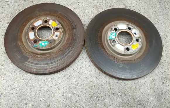 Volvo XC90 Front brake disc 